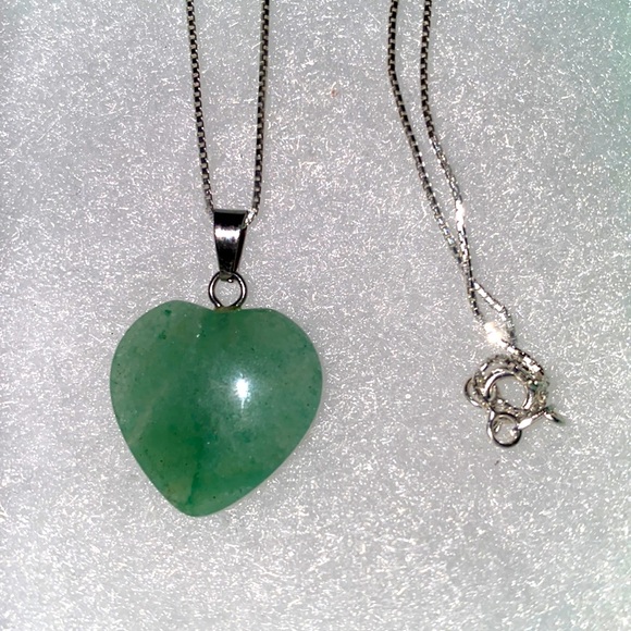 Natural Jade Heart ❤️ Sterling Silver Necklace - Picture 3 of 4